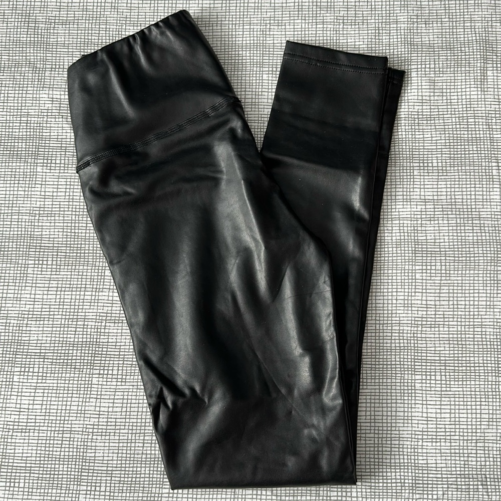 Design Lab - Faux Leather pants M
